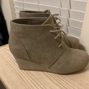 Wedge ankle booties